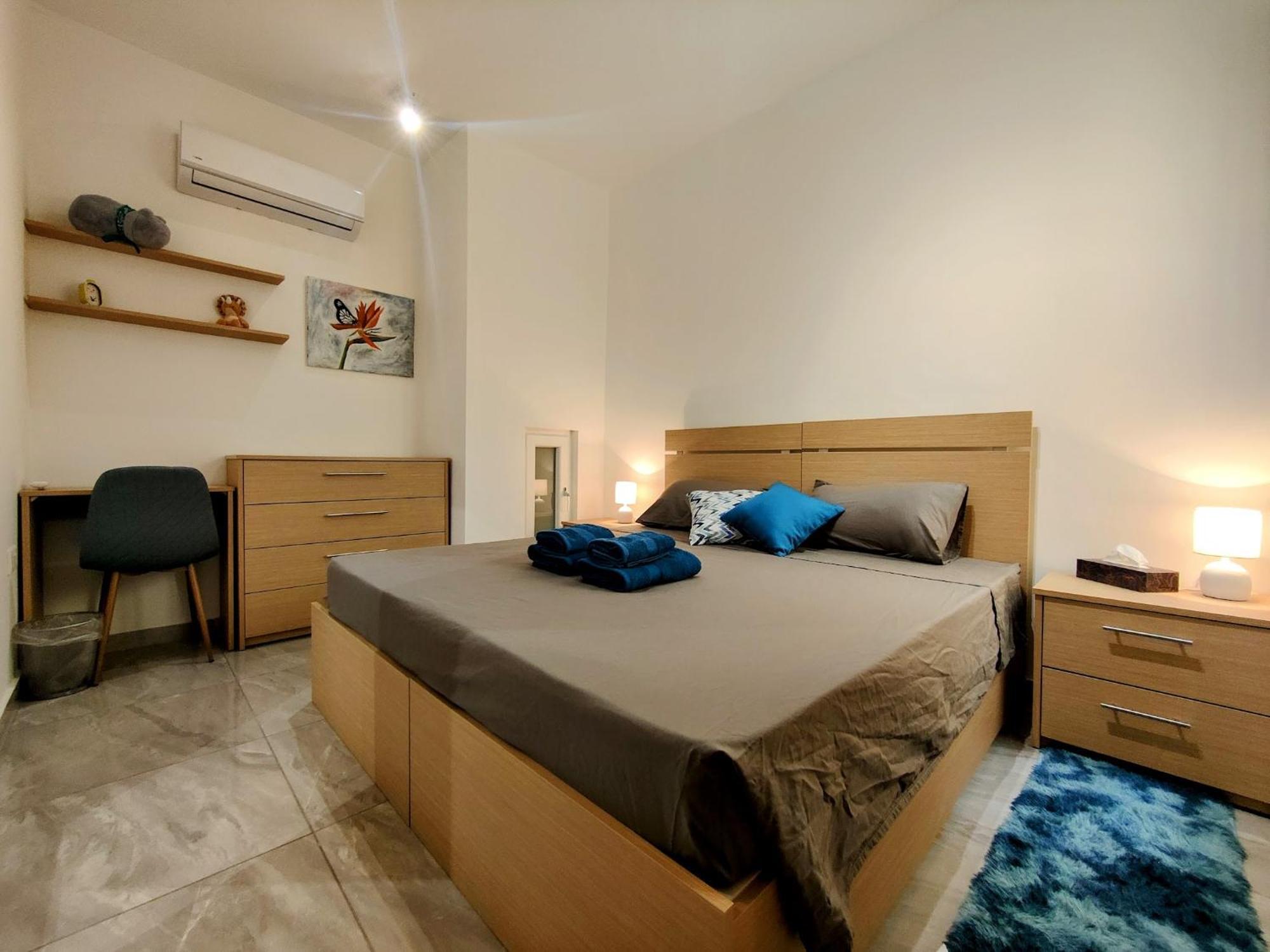 Al-Andalus, Chic Central Rooms Виктория Экстерьер фото