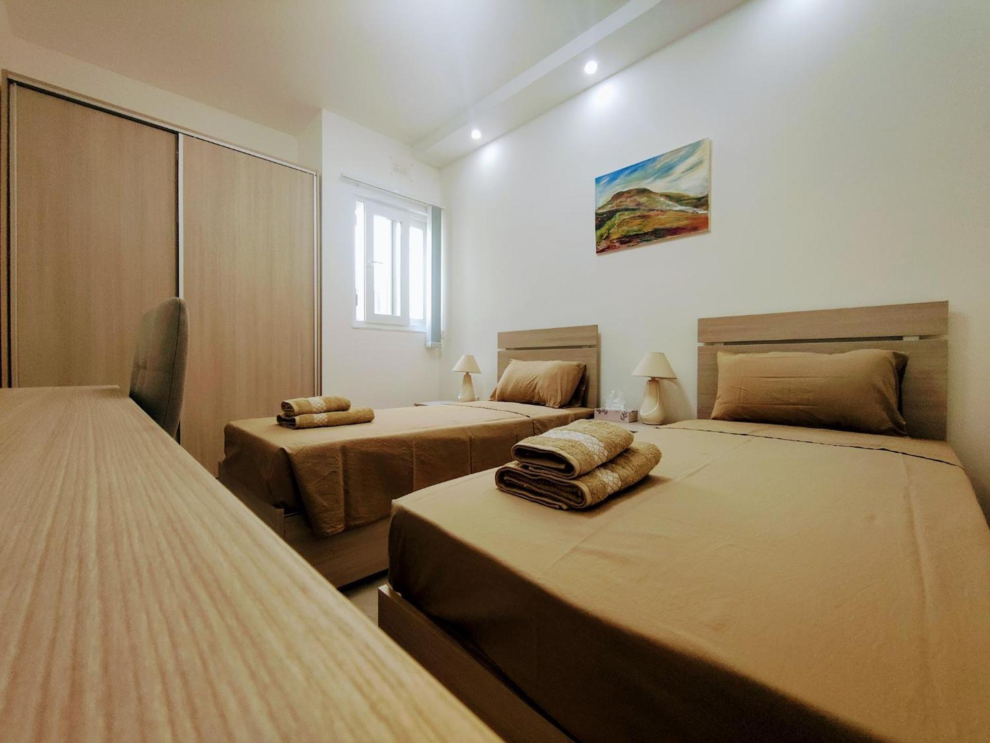 Al-Andalus, Chic Central Rooms Виктория Экстерьер фото